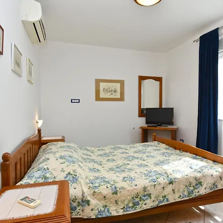 Apartment Anka 372