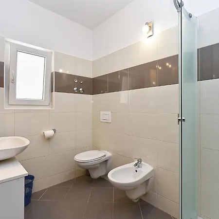 Anka 372 Apartment *
