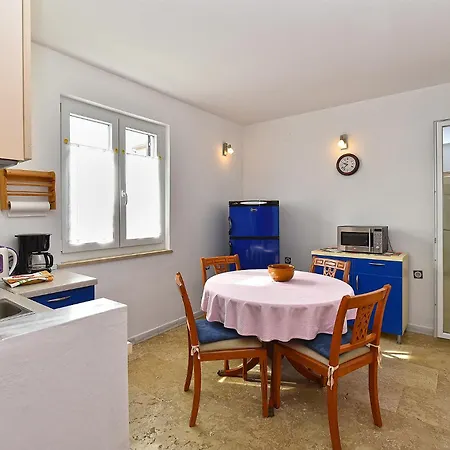 Apartment Anka 372