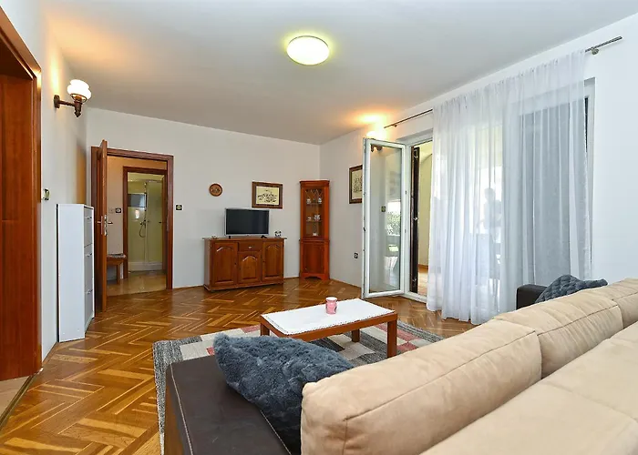 Apartment Anka 372 *